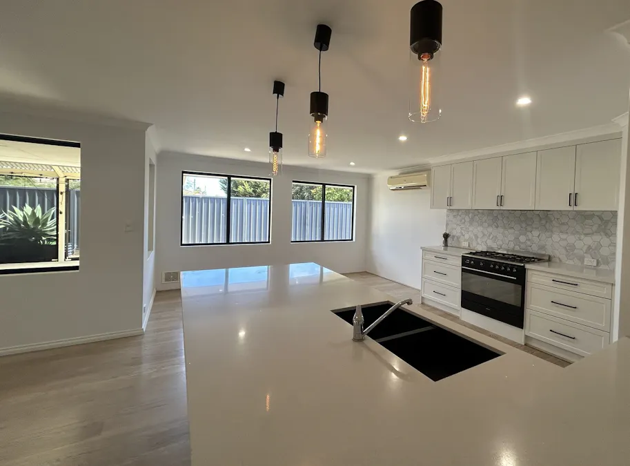 5 Michele Court, South Bunbury, WA, 6230 - Image 2