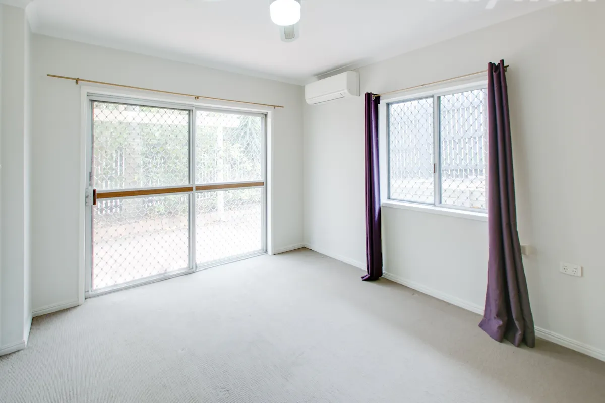 10 McKenzie Street — photo 11 of 20