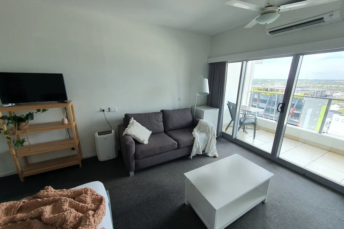 1114/43B Knuckey Street — photo 3 of 13
