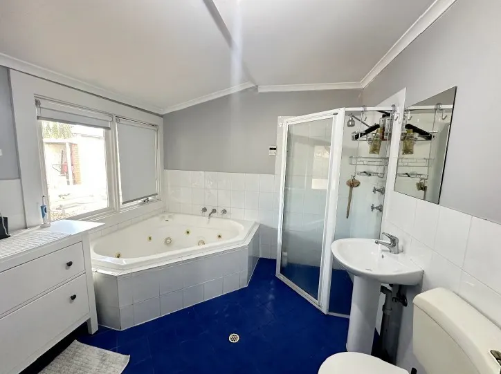 43 Port Road — photo 4 of 8