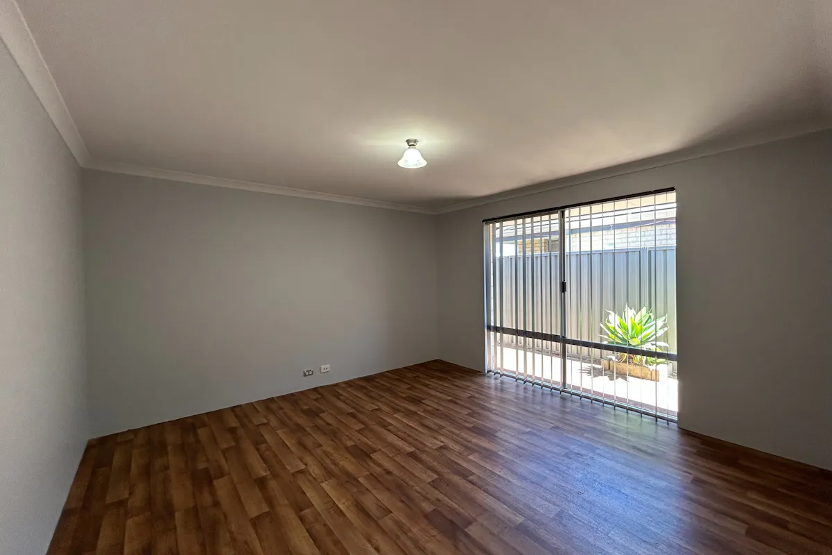 72 Blue Wren Drive — photo 4 of 10