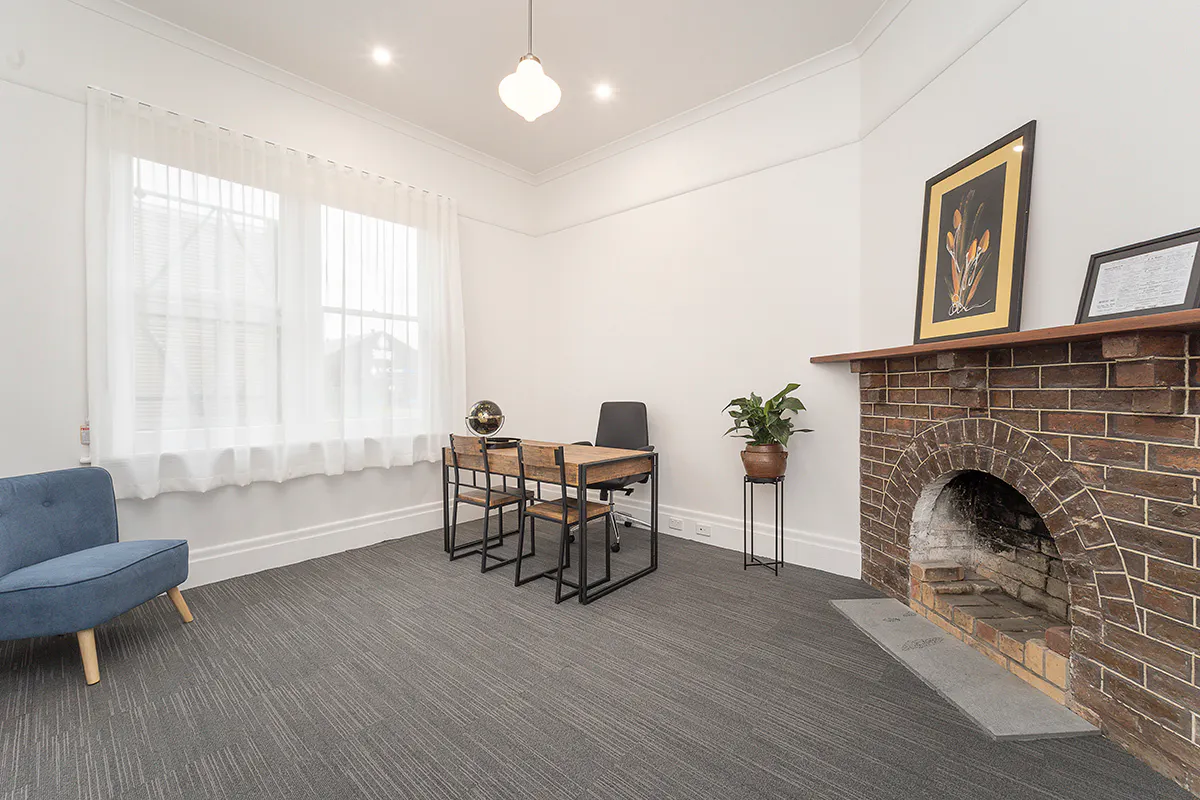 63B Whyte Street — photo 3 of 10