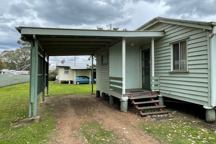 2/67 Edward Street, Dalby, QLD, 4405