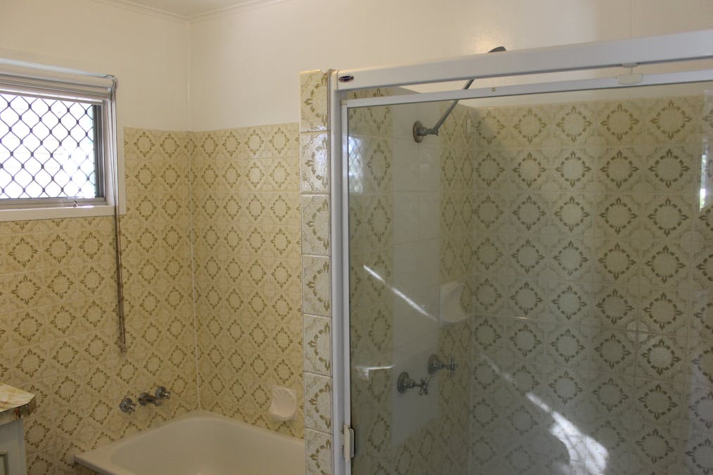 26 Dunmall Street, Dalby, QLD, 4405 - Image 12