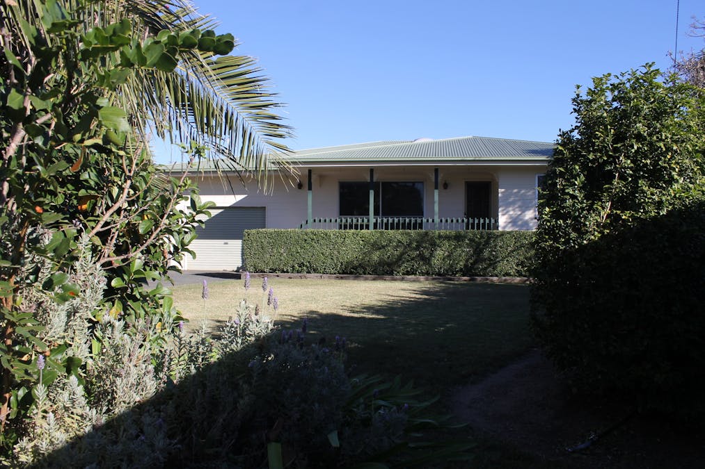 26 Dunmall Street, Dalby, QLD, 4405 - Image 14