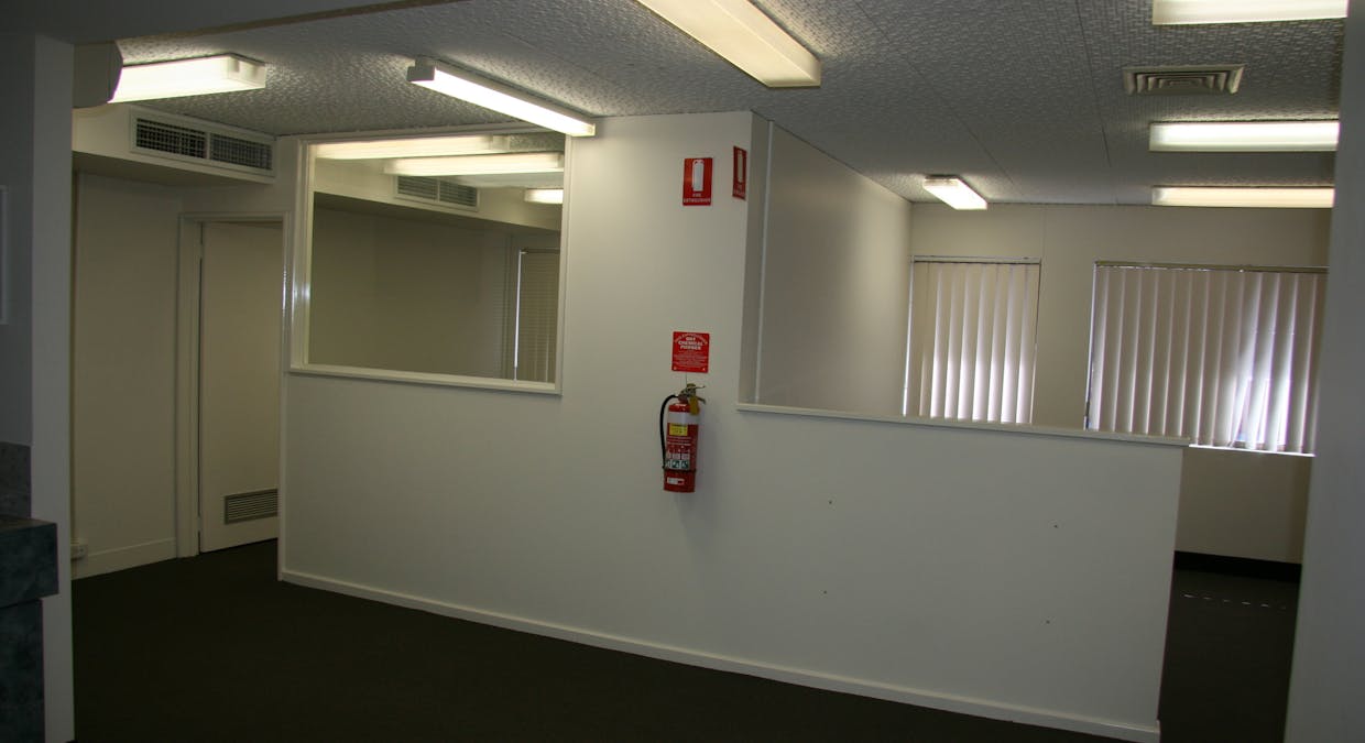 12/4 Edward Street, Bunbury, WA, 6230 - Image 4