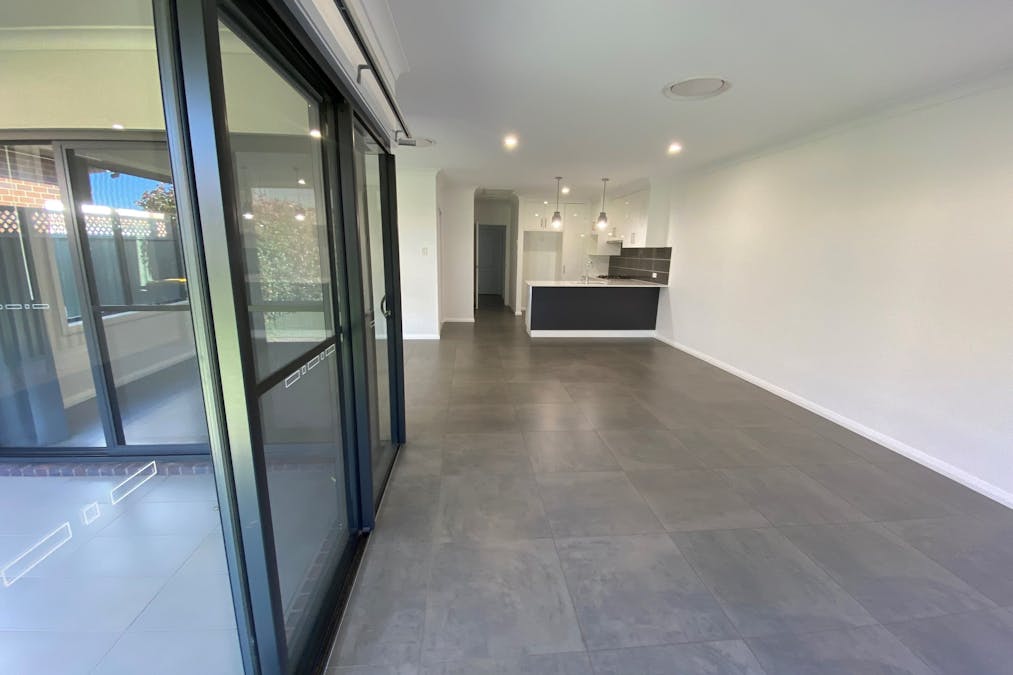 28 Azure Avenue, Dubbo, NSW, 2830 - Image 6