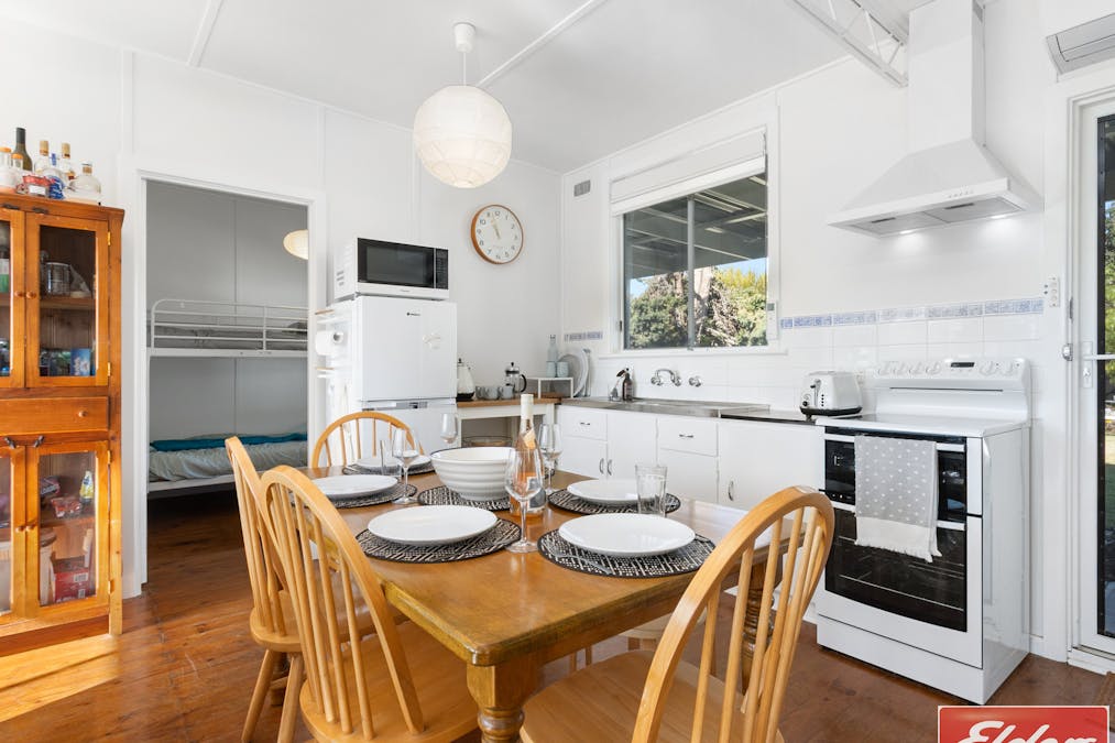 9 Ford Avenue, Port Vincent, SA, 5581 - Image 8
