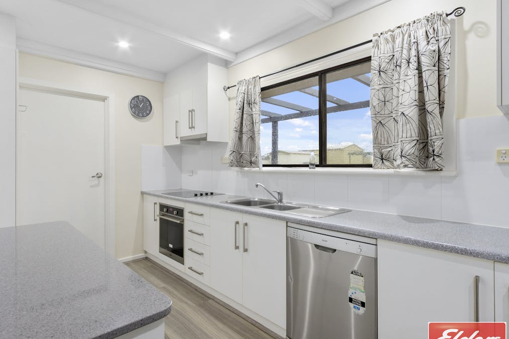 11 Moonta Terrace, Clinton, SA, 5570 - Image 8