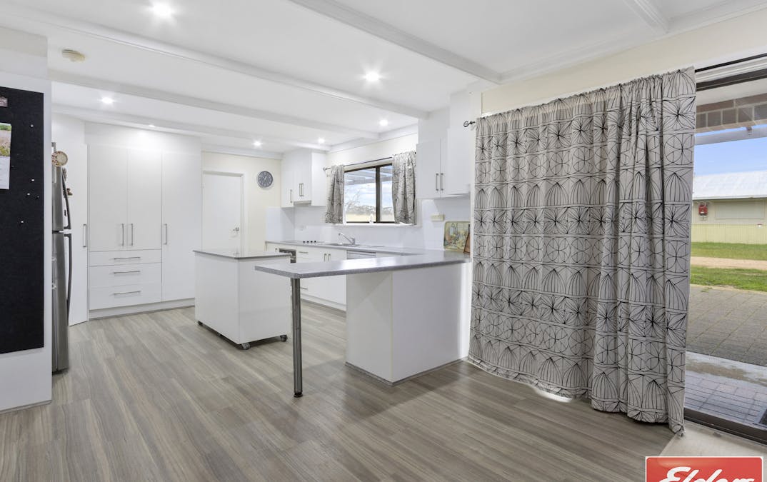 11 Moonta Terrace, Clinton, SA, 5570 - Image 9