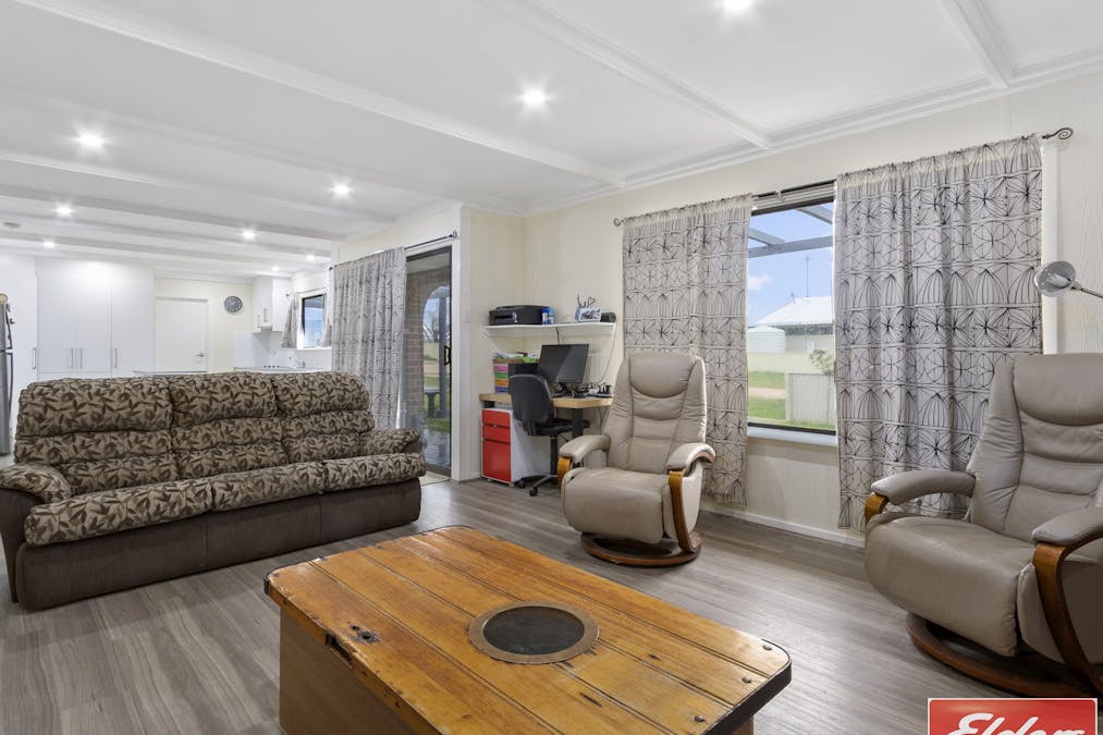 11 Moonta Terrace, Clinton, SA, 5570 - Image 10