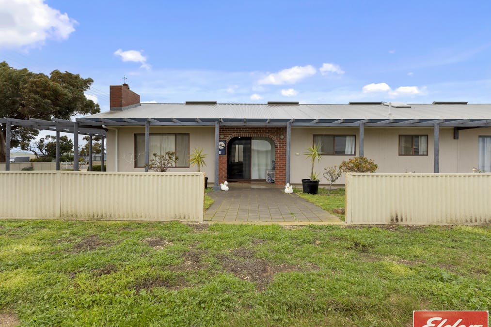 11 Moonta Terrace, Clinton, SA, 5570 - Image 1