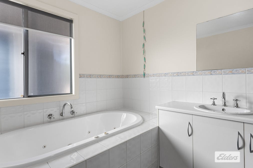 15 Seaview Court, Stansbury, SA, 5582 - Image 9