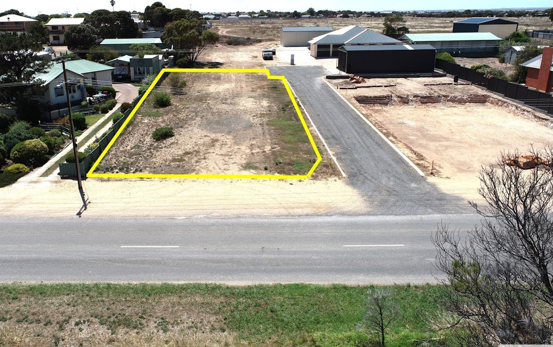 21 Edwardes Terrace, Port Victoria, SA, 5573 - Image 2