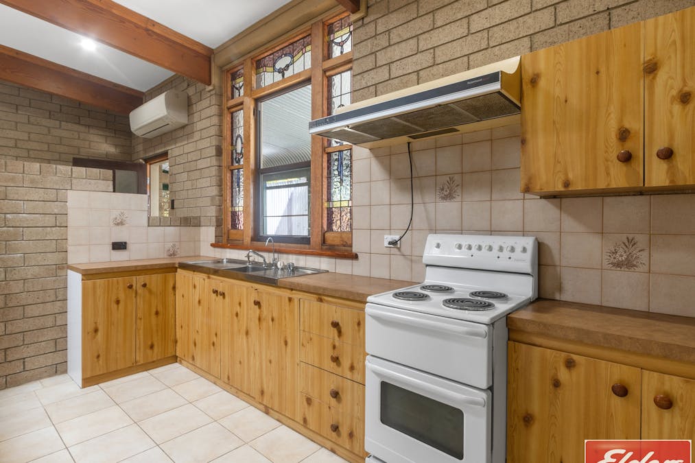 12 Fifth Street, Minlaton, SA, 5575 - Image 8