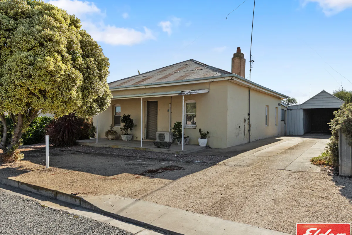 2 Lawhill Street — photo 2 of 21