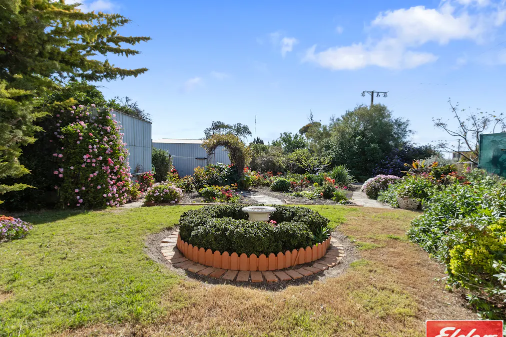 2 Lawhill Street, Port Victoria, SA, 5573 - Image 16