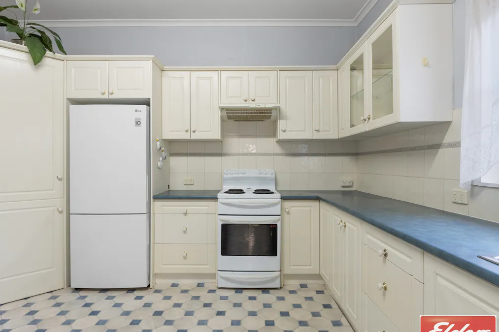 2 Lawhill Street, Port Victoria, SA, 5573 - Image 6