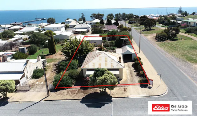 2 Lawhill Street — photo from Elders Real Estate Yorke Peninsula
