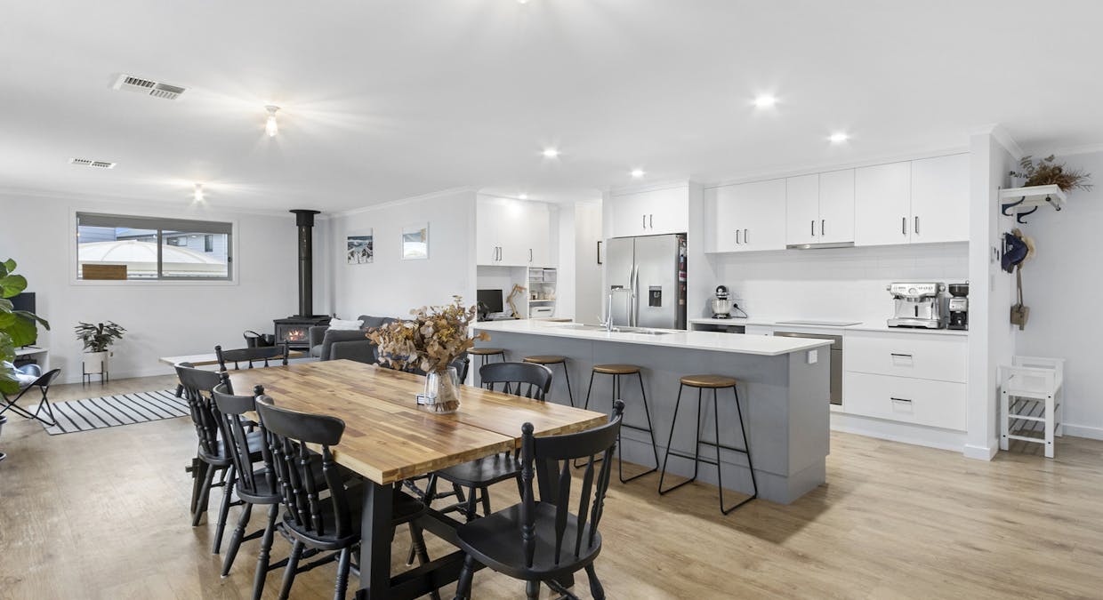 11 Blue Crab Court, Ardrossan, SA, 5571 - Image 2