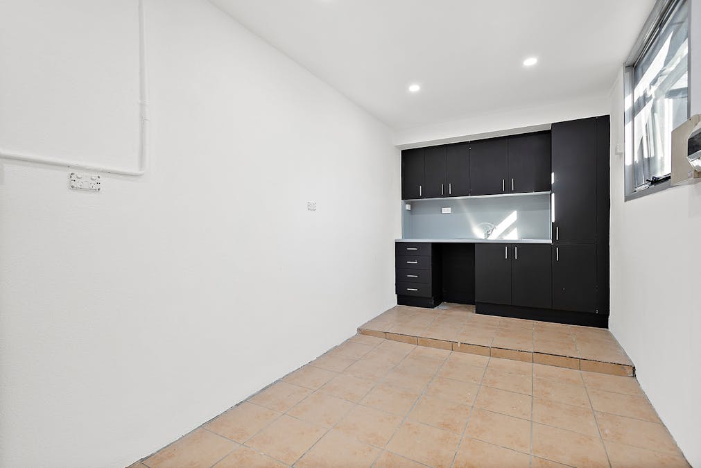 1/284 Windang Road, Windang, NSW, 2528 - Image 3