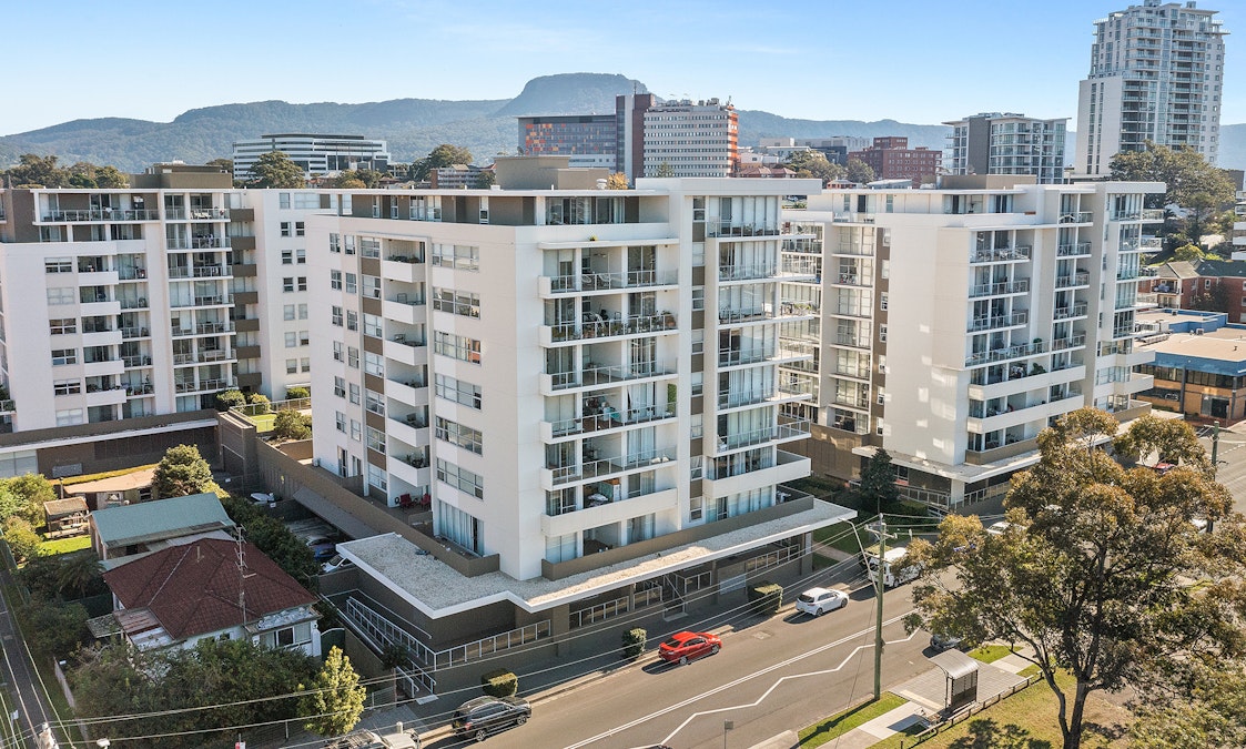 121/30 Gladstone Avenue, Wollongong, NSW, 2500 - Image 1