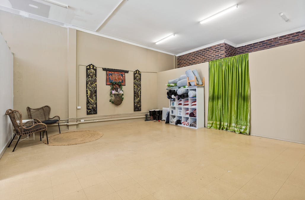 2/255-259 Farmborough Road, Farmborough Heights, NSW, 2526 - Image 4