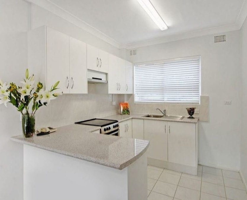 3/25 Loftus Street, Wollongong, NSW, 2500 - Image 3