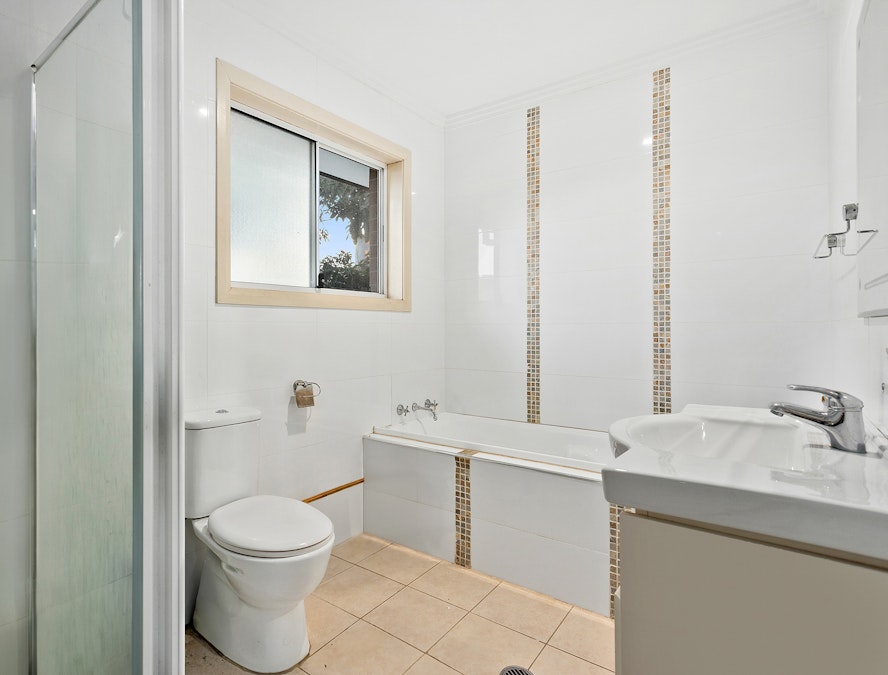 22b Rowland Avenue, Wollongong, NSW, 2500 - Image 4