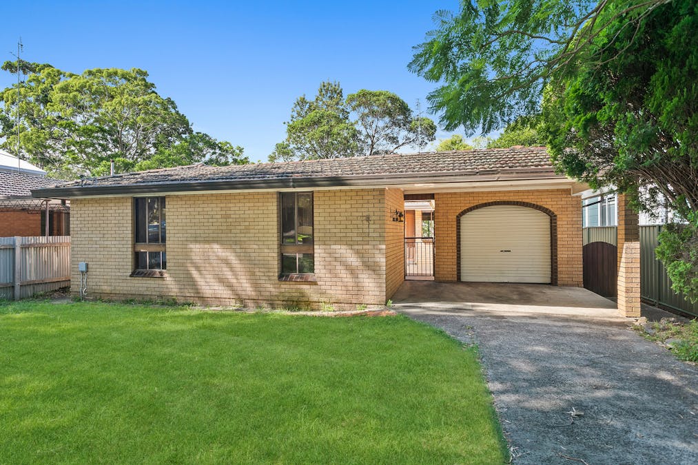 4 Poulter Street, West Wollongong, NSW, 2500 - Image 1