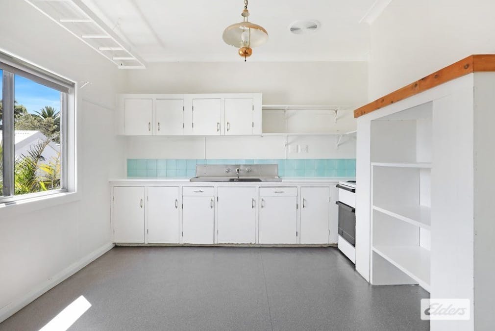 42 Hopetoun Street, Woonona, NSW, 2517 - Image 3