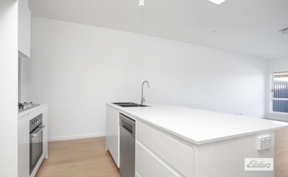 8a Greyleigh Street, Horsley, NSW, 2530 - Image 3