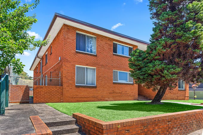 6/148 Auburn Street, Coniston, NSW, 2500 - Image 1