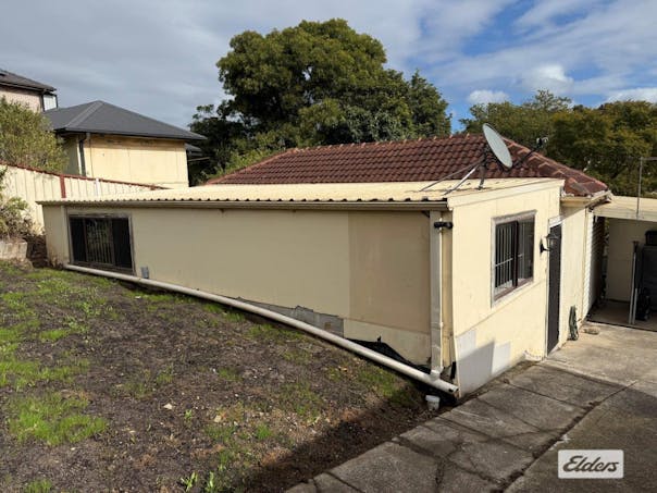 138 Lake Avenue, Cringila, NSW, 2502 - Image 1