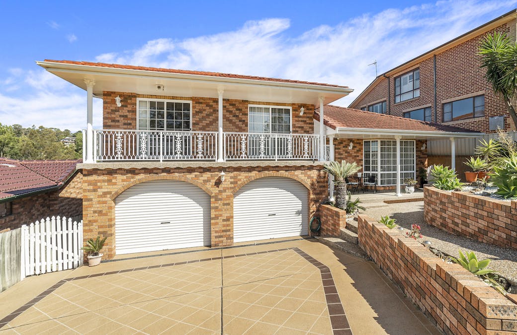 22 Murrogun Crescent, Cordeaux Heights, NSW, 2526 - Image 1
