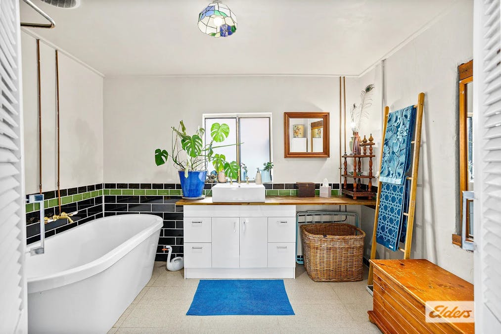 9 Malcolm Avenue, Cringila, NSW, 2502 - Image 4