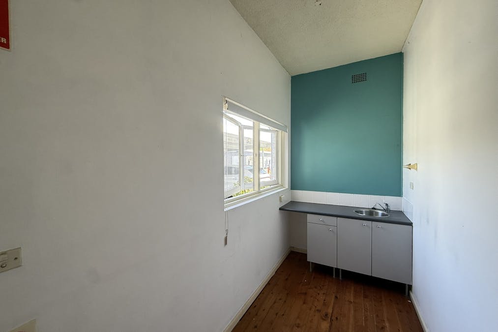 4/2 Balfour Street, Fairy Meadow, NSW, 2519 - Image 5