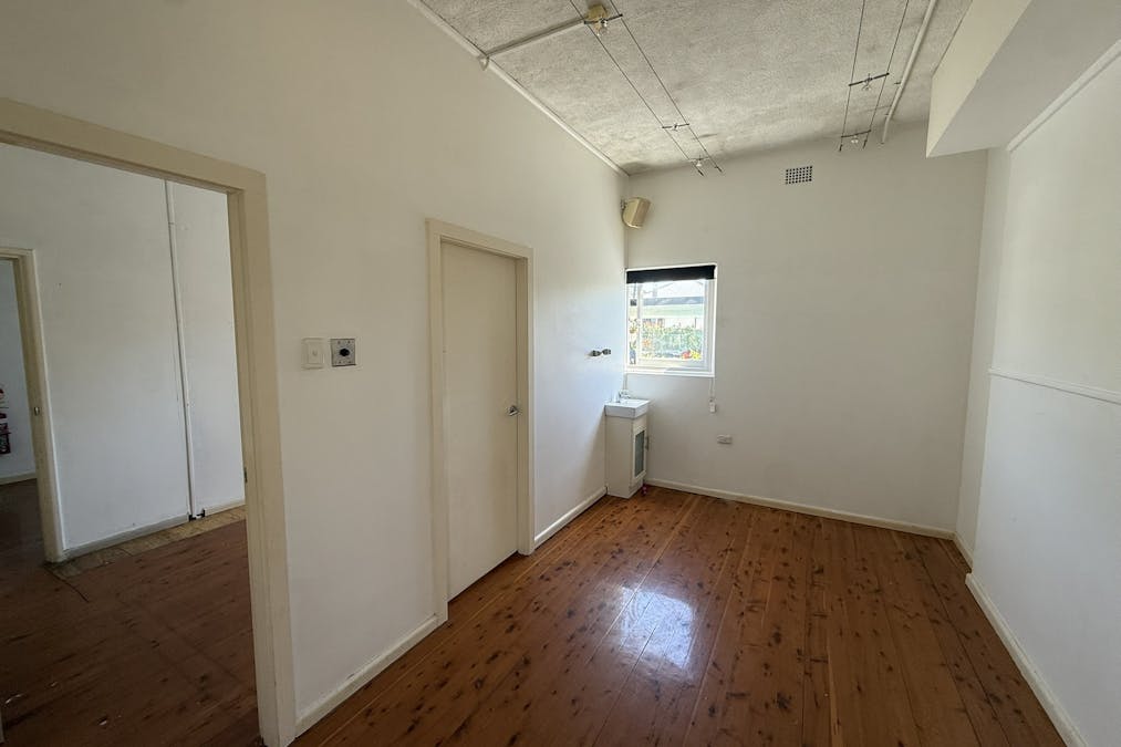 4/2 Balfour Street, Fairy Meadow, NSW, 2519 - Image 3