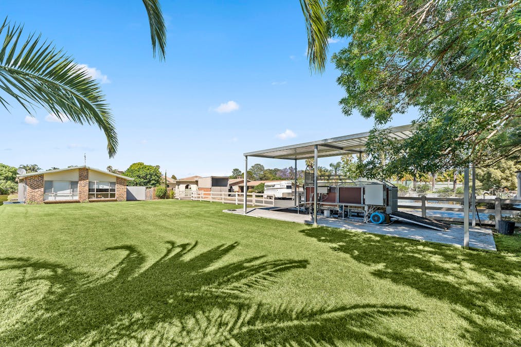 1a Kingston Town Drive, Kembla Grange, NSW, 2526 - Image 4
