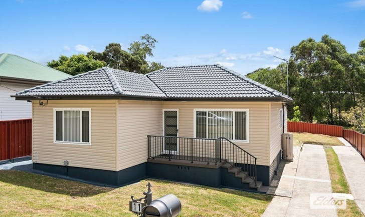 11 Denise Street, Lake Heights, NSW, 2502 - Image 1