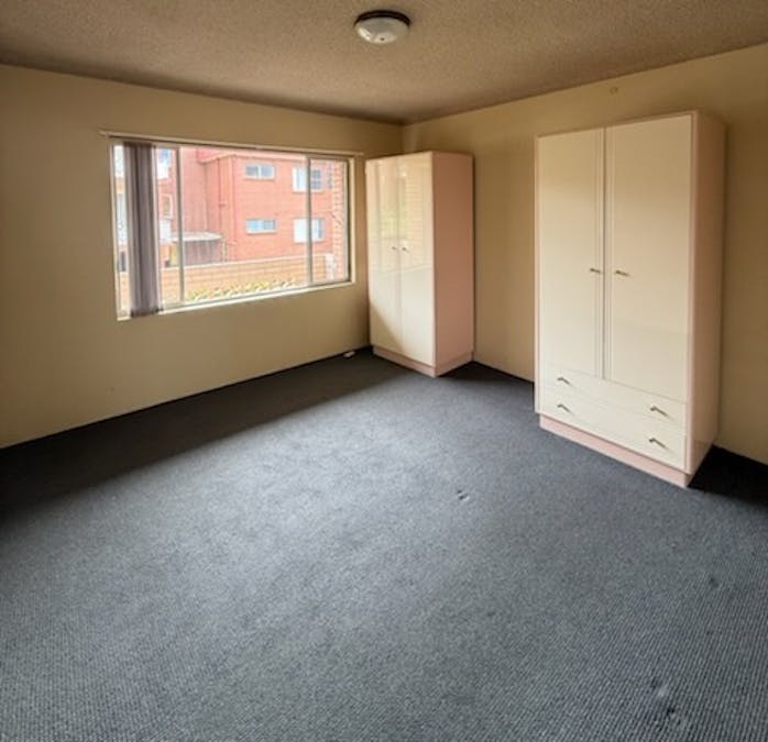 5/10 Myrtle Street, Coniston, NSW, 2500 - Image 3