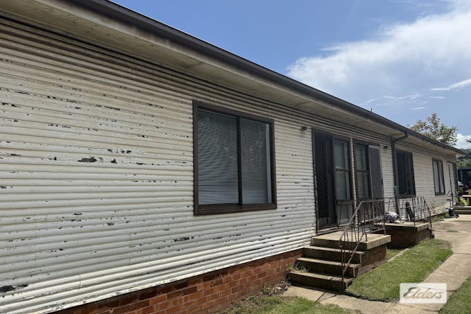 2/72 Kenny Street, Wollongong, NSW, 2500 - Image 1