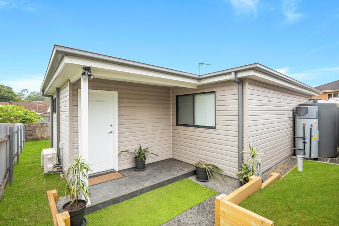 33a Cheshire Street, Berkeley, NSW, 2506 - Image 1