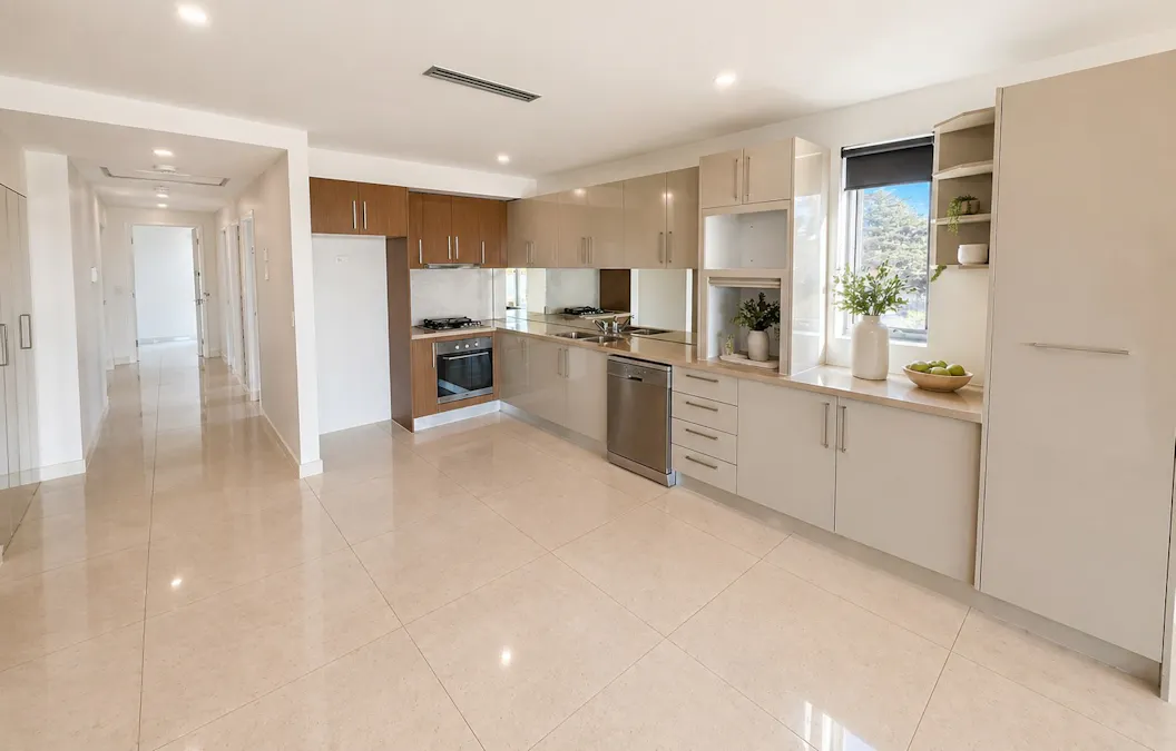 2/32 Bourke Street, North Wollongong, NSW, 2500 - Image 2