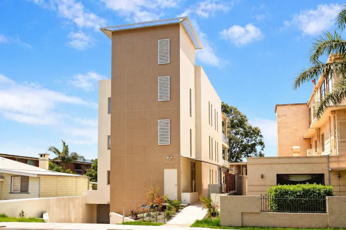 2/32 Bourke Street, North Wollongong, NSW, 2500 - Image 1