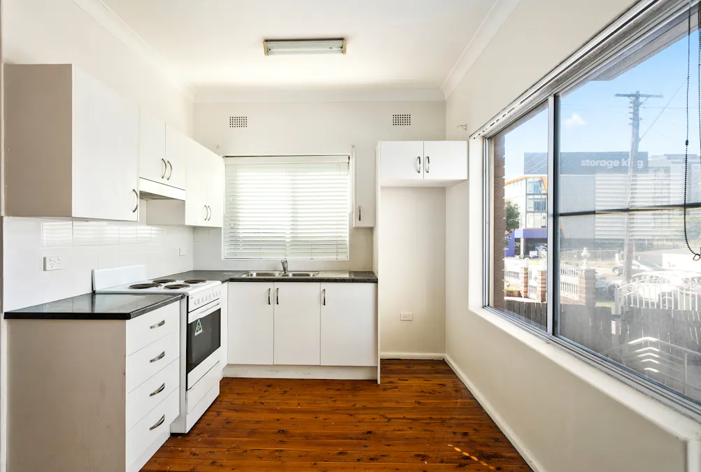 26 Denison Street, Wollongong, NSW, 2500 - Image 3