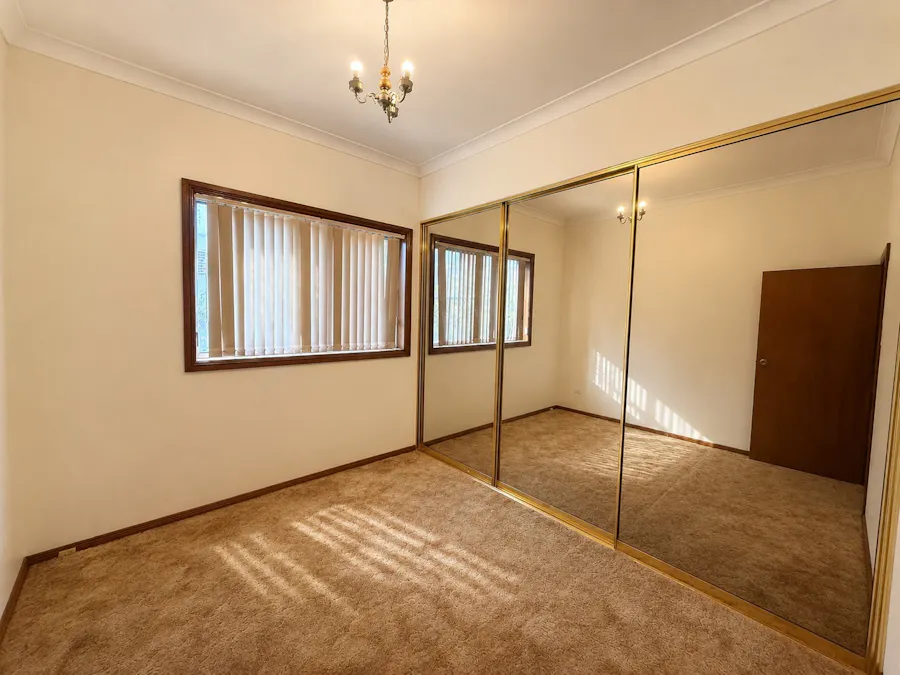 20 Heaslip Street, Coniston, NSW, 2500 - Image 8