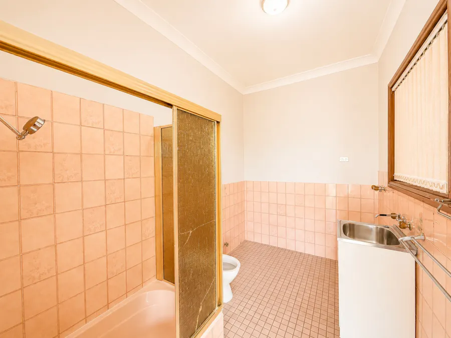 20 Heaslip Street, Coniston, NSW, 2500 - Image 13