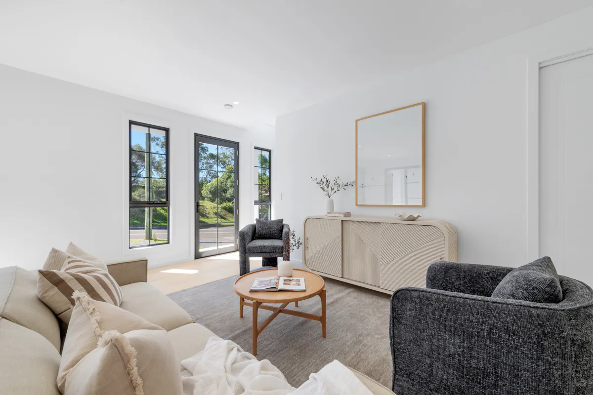 108 Jacaranda Avenue — photo 8 of 17