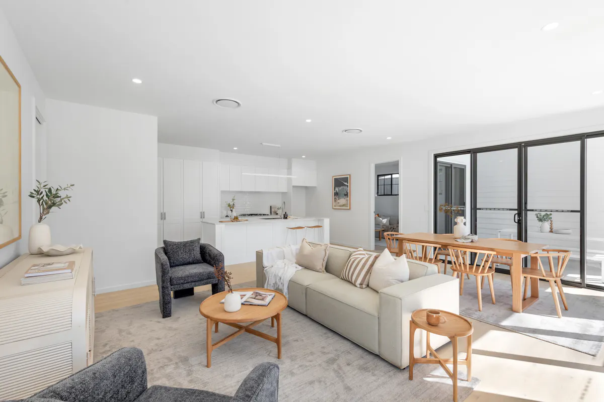 108 Jacaranda Avenue — photo 3 of 17